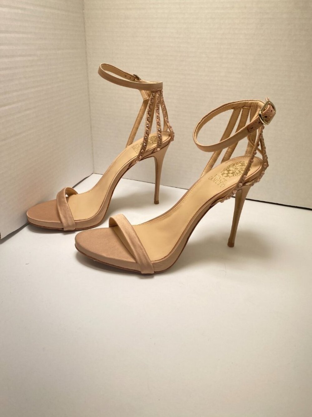 Vince Camuto Women's Daphery Rose Gold Strap Bling Heel Sz 8.5